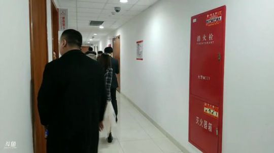 Smlia丶卡布奇诺发布了一个斗鱼视频2020-01-11