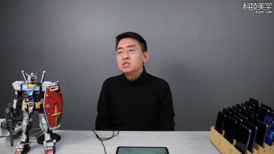 HHHISHHH发布了一个斗鱼视频2020-01-11