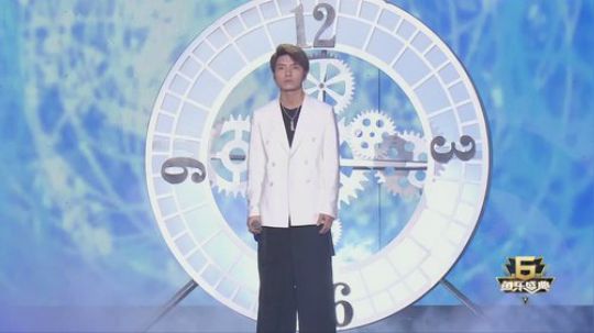 烙铁扎心了发布了一个斗鱼视频2020-01-11