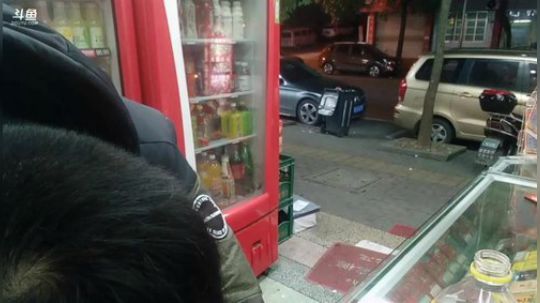 我在斗鱼看做个疯子直播户外