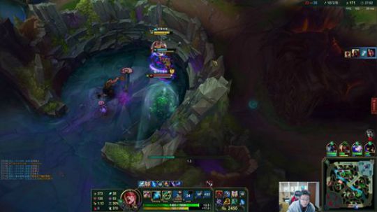 大司马闪电摸眼