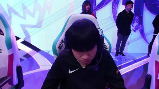 就是要很长很长的昵称发布了一个斗鱼视频2020-01-16
