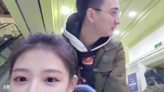 悉悉好美我爱了发布了一个斗鱼视频2020-01-17