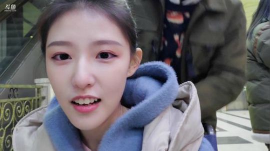 悉悉好美我爱了发布了一个斗鱼视频2020-01-17