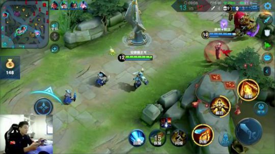 我在斗鱼看少年不太冷Rex直播王者荣耀