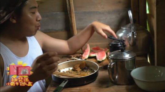 哆啦爱梦梦发布了一个斗鱼视频2020-01-21