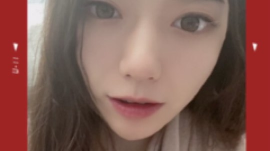 除夕祝福就蛮好。我怕说太晚你看不到。
谢谢你们给我的爱。又一