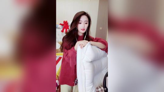 登月团丶离去发布了一个斗鱼视频2020-01-25