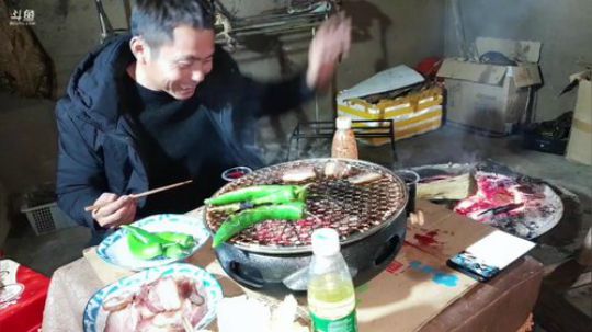 大家新年快乐。 2020-01-26 17点场