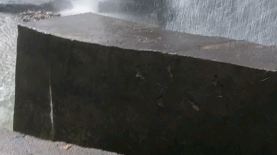 从远处的观景到近处的突然湿身这酸爽你可懂[鲨鱼真香]