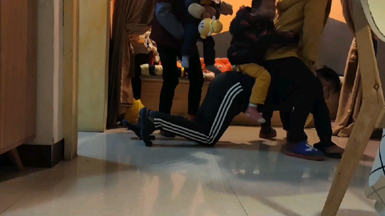 推荐一个全家一起健身的好方法。[鲨鱼搞起]