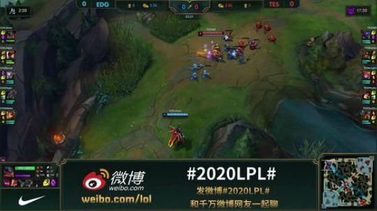 我在斗鱼看英雄联盟赛事直播英雄联盟