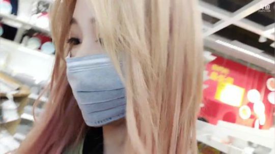 HHHISHHH发布了一个斗鱼视频2020-02-01