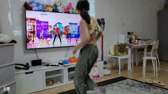 初九：红烧鸡翅 2020-02-02 16点场