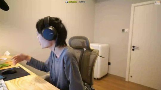 大音乐家JC发布了一个斗鱼视频2020-02-02