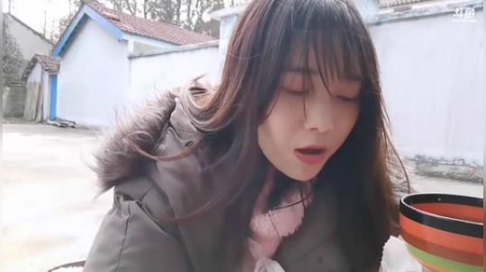 肖淑洁生命中的光和盐发布了一个斗鱼视频2020-02-04
