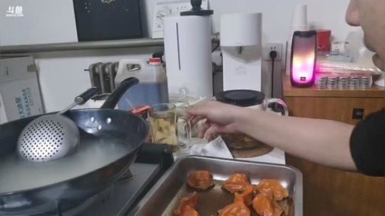 我在斗鱼看无尽无尽的无尽直播美食