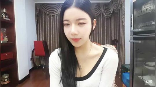 小姨子:新年快乐加油过五星 2020-02-06 19点场
