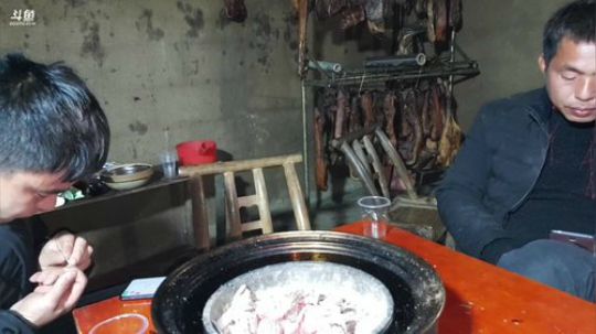 12点开播。 2020-02-10 15点场