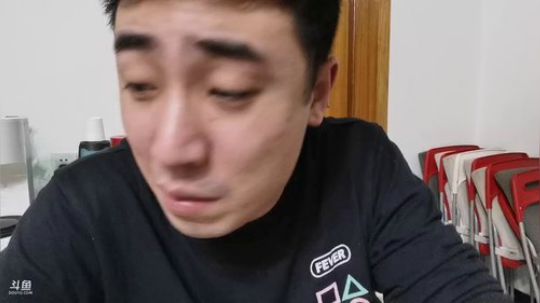 我在斗鱼看无尽无尽的无尽直播美食