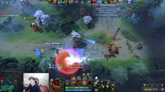 旧欢若梦灬发布了一个斗鱼视频2020-02-12