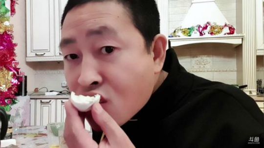风情缘的美女美如花，颜值才艺人人夸! 2020-02-13 04点场