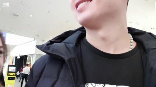 情人节快乐，祝有情人终成眷属。 2020-02-14 15点场