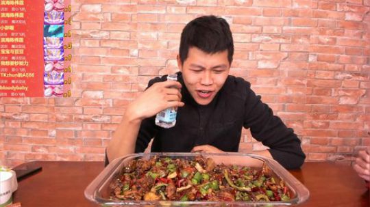 丿Good丶发布了一个斗鱼视频2020-02-15