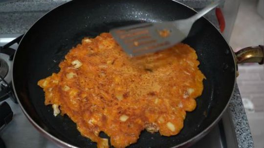 [兴森一家]（中字）泡菜煎饼+米酒！大家下雨天喜欢吃什么？
