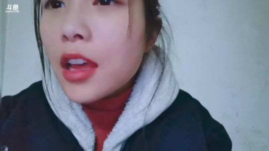 少女:你有多久没出门了？ 2020-02-17 00点场
