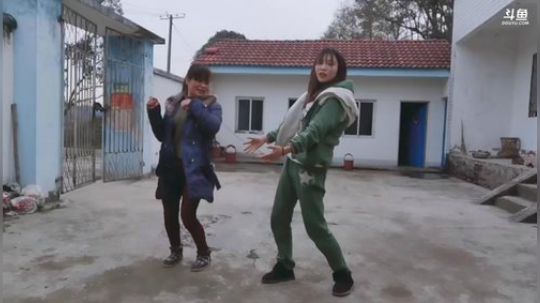 少女:今天天气真好 2020-02-17 17点场