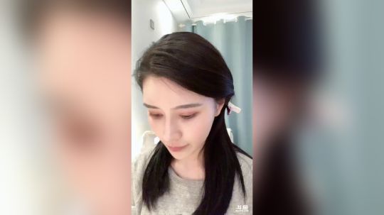心心恋凡发布了一个斗鱼视频2020-02-18