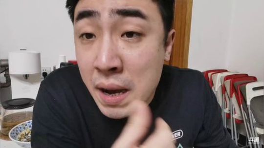 我在斗鱼看无尽无尽的无尽直播美食
