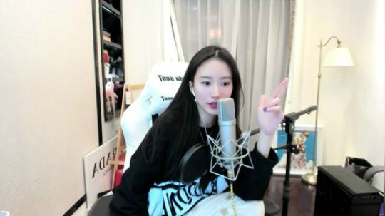 皮肤过敏..... 2020-02-20 20点场