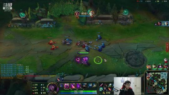 我在斗鱼看火力堂主直播户外