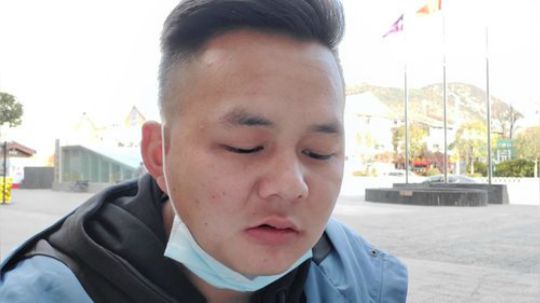 户外遛狗王飞哥发布了一个斗鱼视频2020-02-24