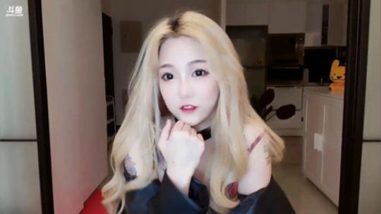 HHHISHHH发布了一个斗鱼视频2020-02-29