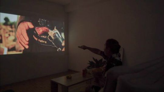 我在斗鱼看野食小哥直播美食