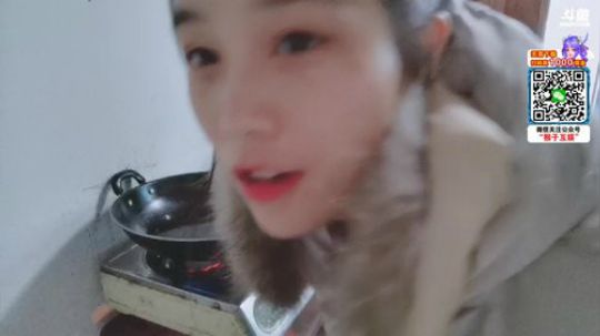 肖淑洁生命中的光和盐发布了一个斗鱼视频2020-03-05