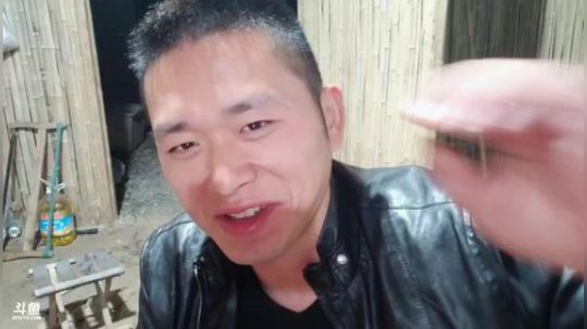 快乐的一天 337852 2020-03-15 18点场