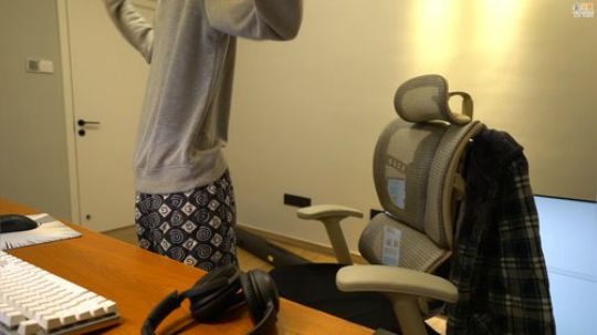 缘圈大魔王发布了一个斗鱼视频2020-03-20