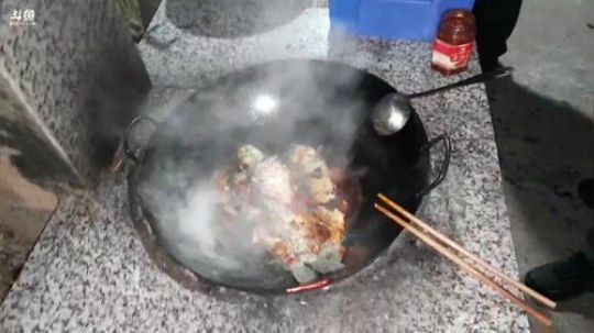 新的地方叉鱼肯定有惊喜。 2020-03-19 21点场