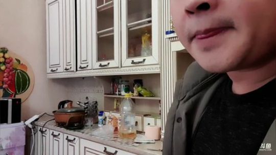 办卡点歌台。 2020-03-25 13点场