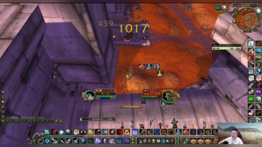 魔兽世界怀旧服：小伙开发诅咒刷提布后，冷清的守望堡热闹起来了