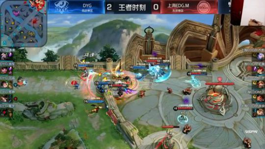 闹闹可遇不可求发布了一个斗鱼视频2020-03-26