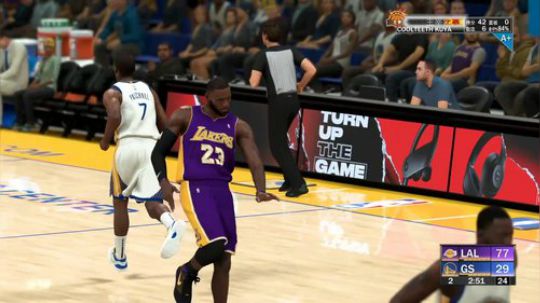 【酷牙】NBA2K20白毛将军的社保生涯 2020-03-23 02点场