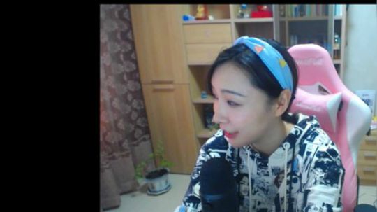 HHHISHHH发布了一个斗鱼视频2020-03-30