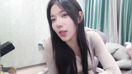 小姨子：九点PK 2020-03-31 21点场