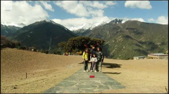 《纪实直播》23丽江古城《自习中》 2020-04-02 04点场