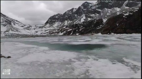 《纪实直播》24丽江古城《自习中》 2020-04-03 10点场